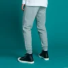 Broderad Star Chevron Jogger FT Asiatisk storlek ”Grå”