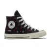 Chuck 70 Embroidered Lips High ”Love Me – Black”