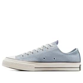 Chuck 70 Plus Low ”Light Blue”