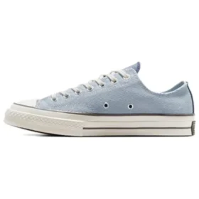 Chuck 70 Plus Low ”Light Blue”
