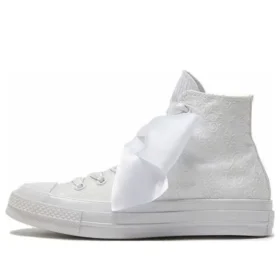 Chuck Taylor 70S High Tops ”Floral Embroidered White”
