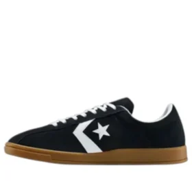 Chuck Taylor All Star Classic Trainer Suede ”Black”