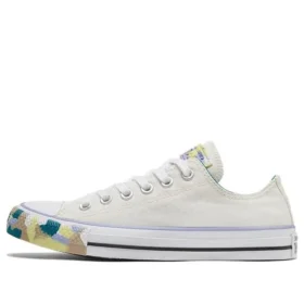 Chuck Taylor All Star ”Creamwhite”