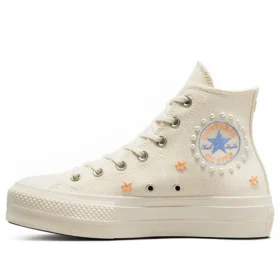 Chuck Taylor All Star Lift ”Cream”