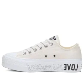 Chuck Taylor All Star Lift Low ”Love Fearlessly”