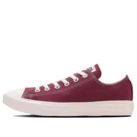 Chuck Taylor All Star Light Ox ”Cherry Red”