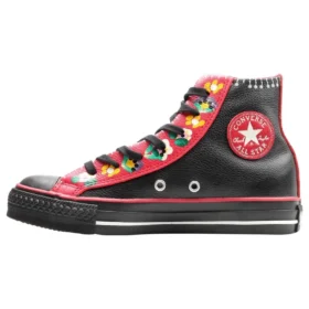 Chuck Taylor All Star Matryoshka High Top ”Svart”