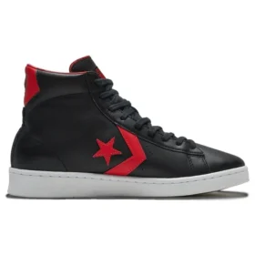 Chuck Taylor All Star Pro Leather Mid ”Black”