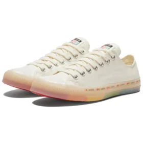 Chuck Taylor All Star ”White”