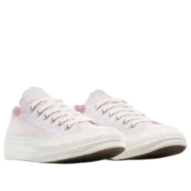 Cons Chuck 70 Embroidered Low ”Sugar Berry Vintage White”