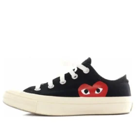 Converse x COMME des GARCONS PLAY Chuck Taylor All Star Lo ”Svart”