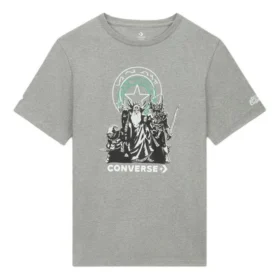 Converse x Dungeons & Dragons Character T-shirt, asiatiska storlekar ”Vintage Grey Heather” Converse x Dungeons & Dragons Character T-shirt, asiatiska storlekar ”Vintage Grey Heather”
