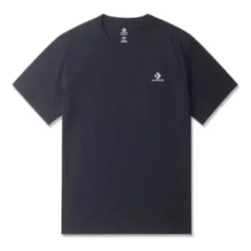 Go-To broderad stjärna Chevron T-shirt med standardpassform, asiatiska storlekar ”Svart”
