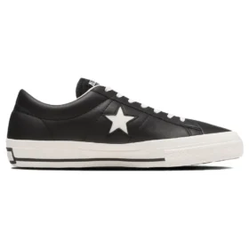 One Star GF ”Black White”