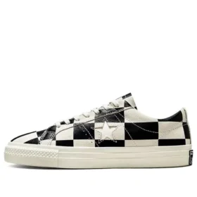 One Star Low ”Warped Board – White Black”