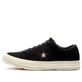 One Star OX ”Black”