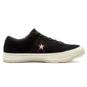 One Star OX ”Black”