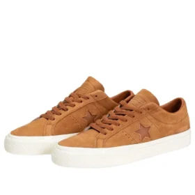 One Star Pro Low Nubuck ”Warm Tan Egret”