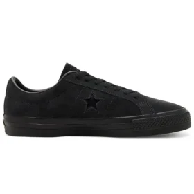 One Star Pro Low ”Triple Black”