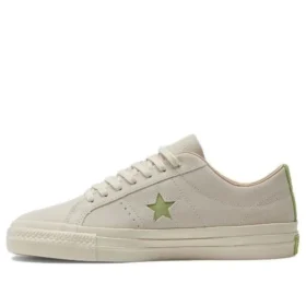 One Star Pro Mid Autumn Festival sneakers i mocka ”Beige Green”