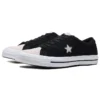 One Star Svart Vit