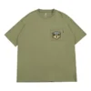 T-shirt med logotyp i fickan, asiatisk storlek ”Army Green”