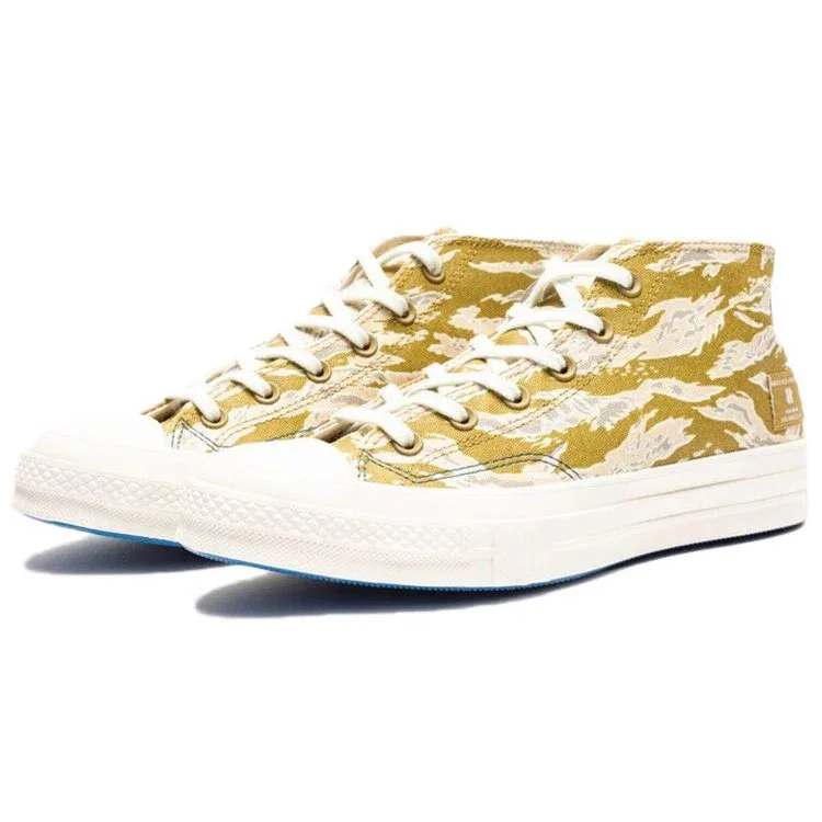 Undefeated x Chuck 70 Mid ”Tiger Camo – Desert” Undefeated x Chuck 70 Mid ”Tiger Camo – Desert”