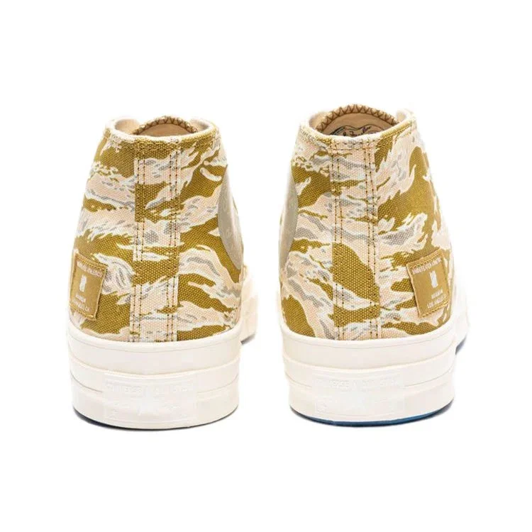 Undefeated x Chuck 70 Mid ”Tiger Camo – Desert” Undefeated x Chuck 70 Mid ”Tiger Camo – Desert”