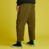 Vävda raka, avsmalnande casualbyxor Asiatisk storlek ”Dark Moss Green”